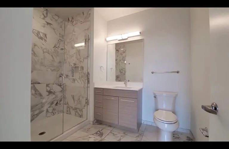 1 N Halsted St — Photo 8