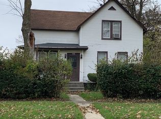611 N Greenwood Ave, Kankakee, IL 60901