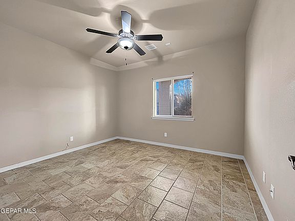 3rd image of 14521 Sunny Land Ave
