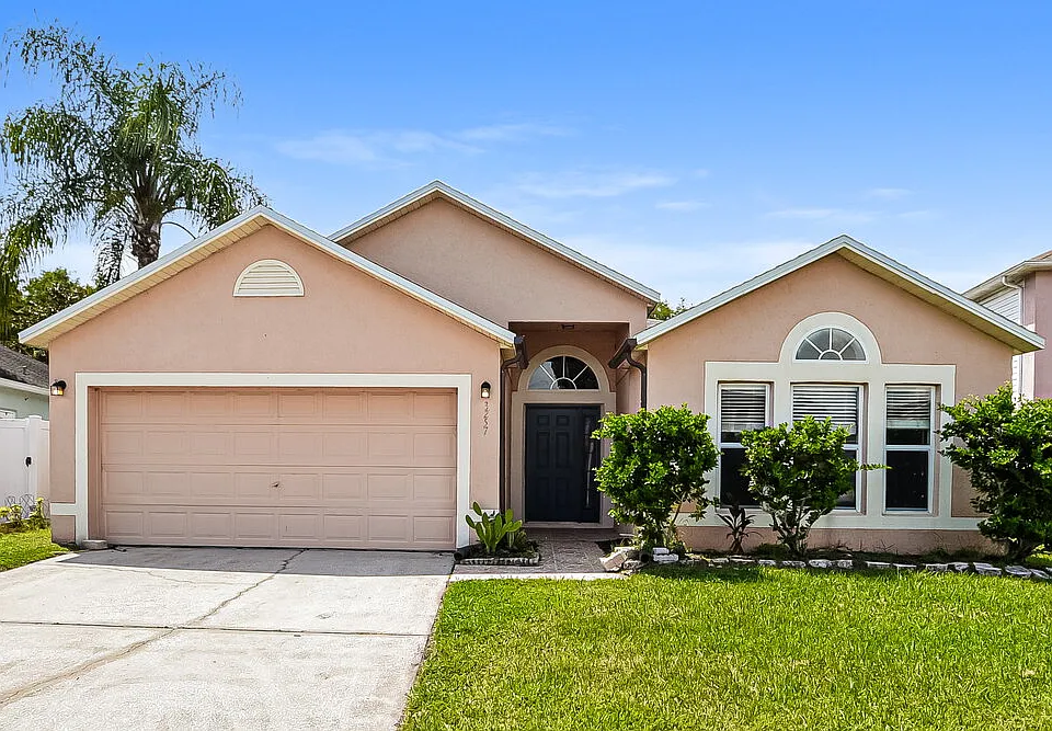 3257 Hunters Chase Loop