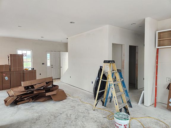 5th image of 5555 New Pleasant Way