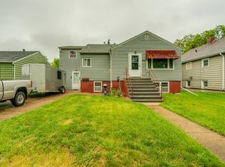 926 N 12th St, Bismarck, ND 58501