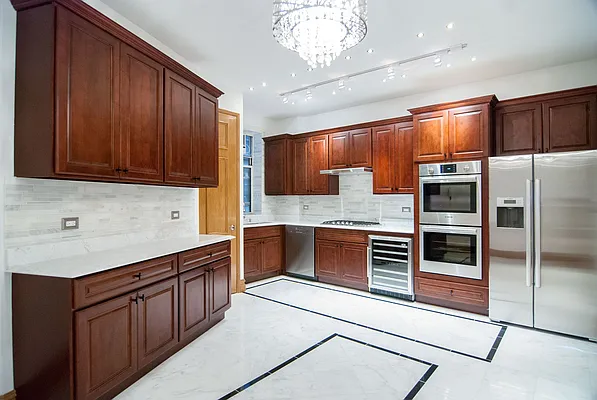 Rented by WAM Partners - William Moses Co. | media 77