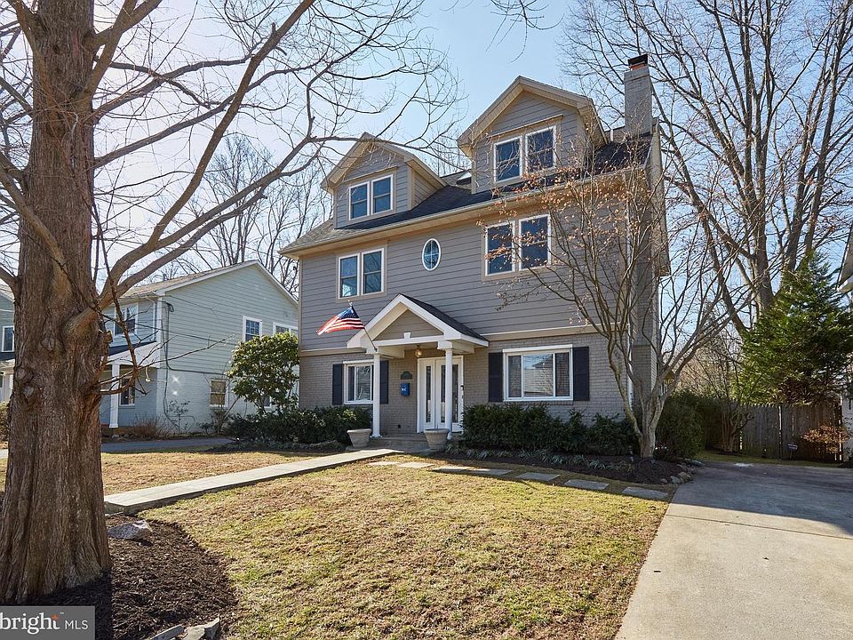 1st image of 4404 Colchester Dr