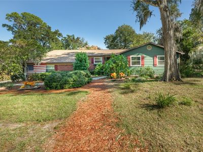 1438 CRESTVIEW DR, Mount Dora, FL, 32757