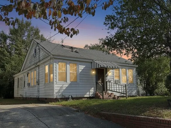 872 Ashley Ave, Charleston, SC 29403