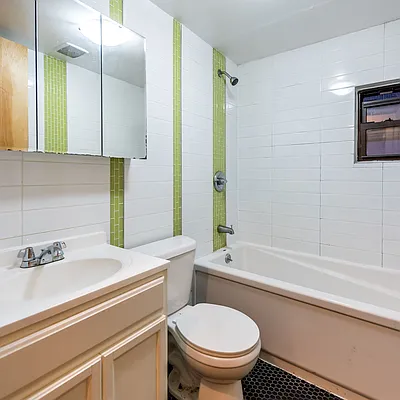 Rented by Nooklyn NYC LLC | media 59