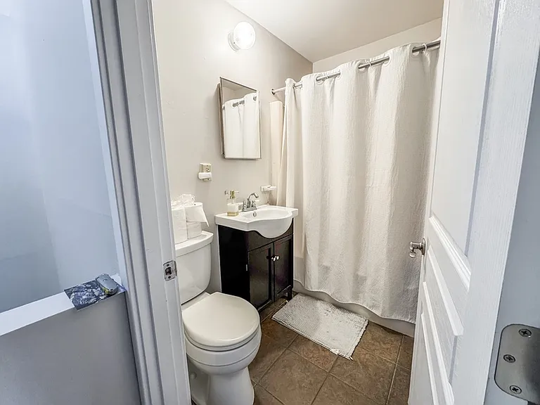 169 Erie St #2 — Photo 18