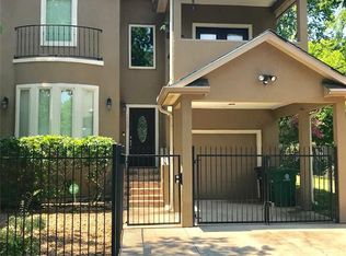 1703 Fowler St, Houston, TX 77007