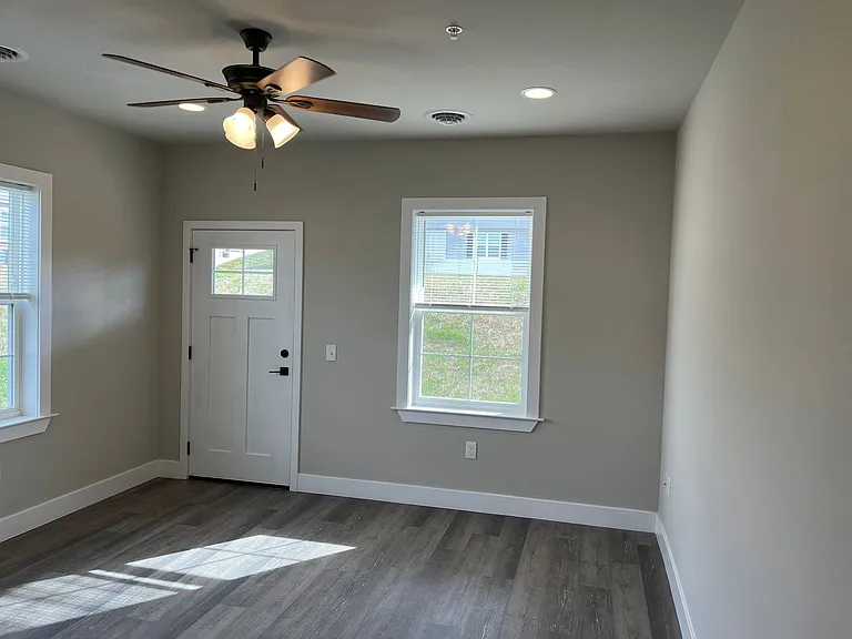 Salem Run Apartments Phase 2 — Photo 220