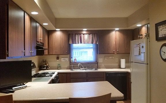 4th image of 1575 Marquis Dr