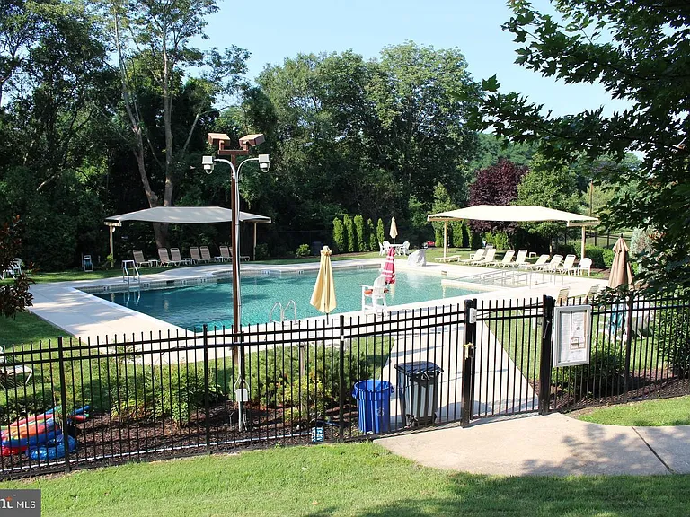 1030 E Lancaster Ave #1021 — Photo 26