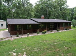 23324 N Copple Ln, Walnut Hill, IL 62893