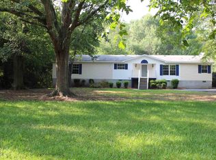 128 Peachtree St, Colbert, GA 30628