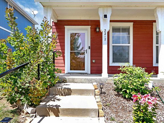 3rd image of 2217 Cinder Ct