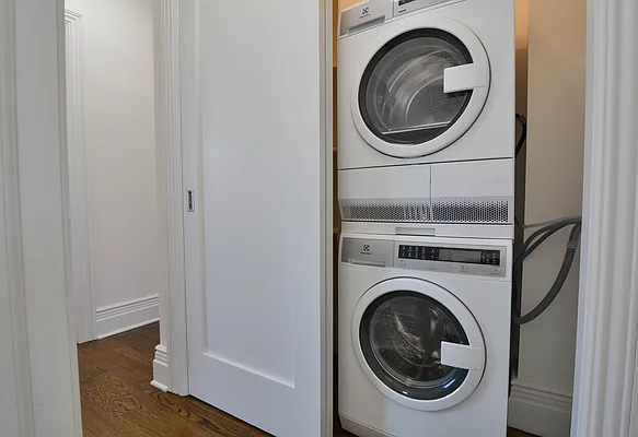 Rented by Corcoran | media 7