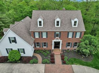 1656 Roundwyck Ln, Powell, OH