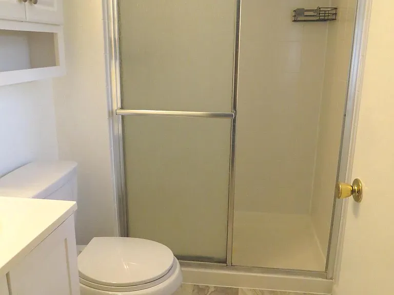 15310 Annapolis Rd — Photo 24