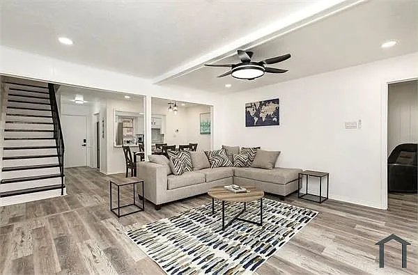 2135 Fleur De Lis Ct — Photo 17