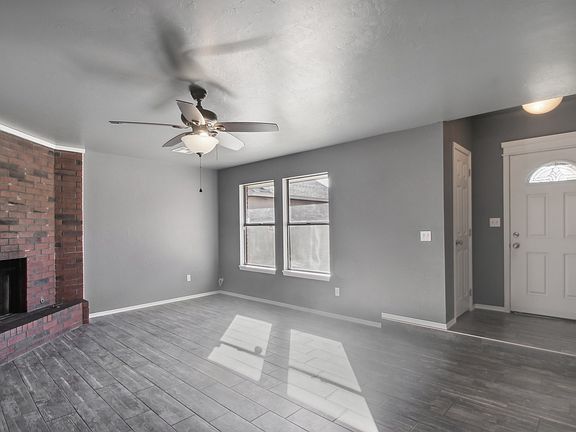 5th image of 2817 Green Canyon Dr