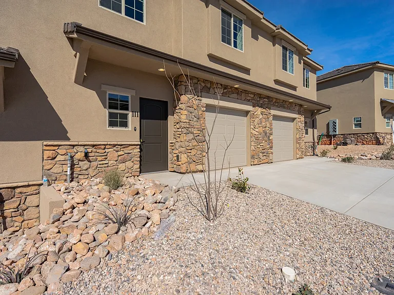 370 W Buena Vista Blvd #111 — Photo 5