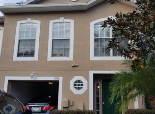 9956 Ashburn Lake Dr, Tampa, FL 33610