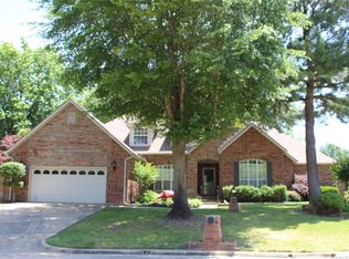 2504 Bacon Ct, Muskogee, OK 74403