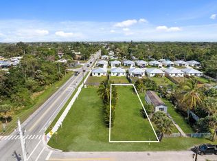 5161 SE Kingfish Avenue, Stuart, FL 34997
