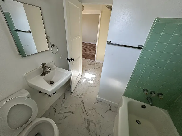 1315 E Bridger Ave #1315 — Photo 9