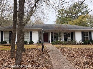 431 Deer Run Rd, Auburn, AL 36832