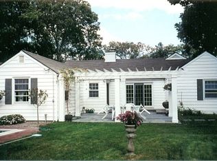 35 Aspatuck Rd, Westhampton Beach, NY 11978