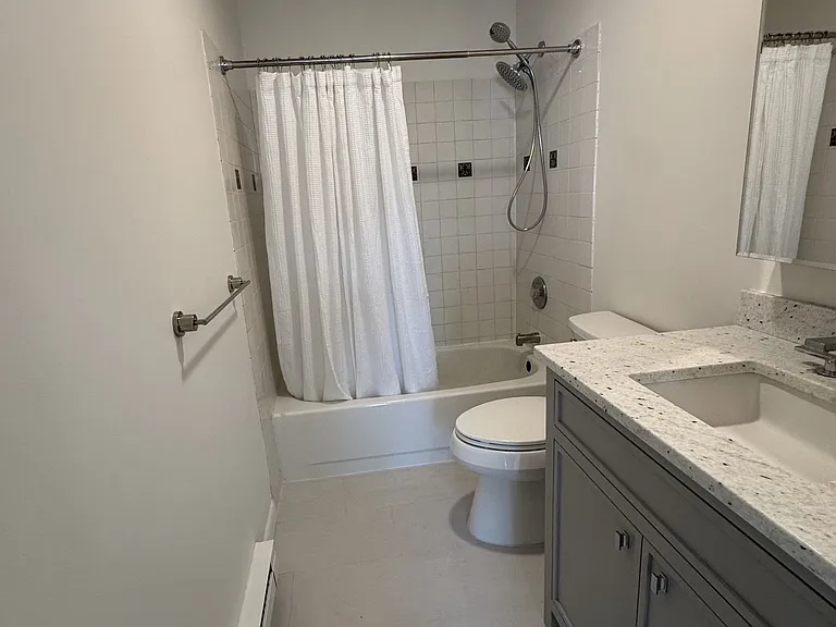 6-16 E Blackwell St #3H — Photo 10