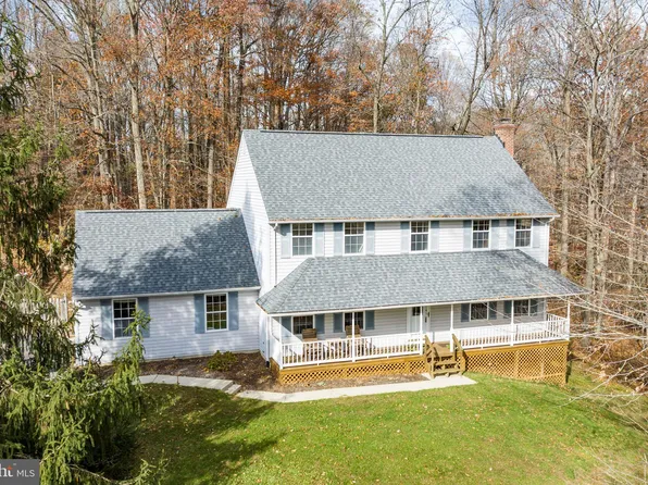 6870 Bayberry Xing, Owings, MD 20736