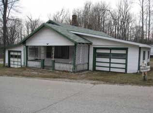 3452 Leatherwood Rd, Bedford, IN 47421