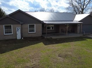 645 Parkeway Dr, Rockville, IN