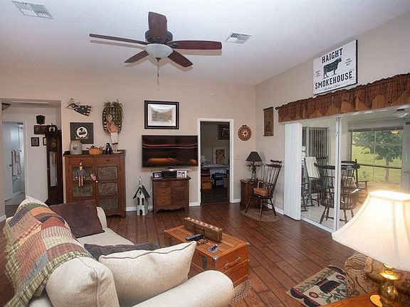 4th image of 5872 Crane Dr