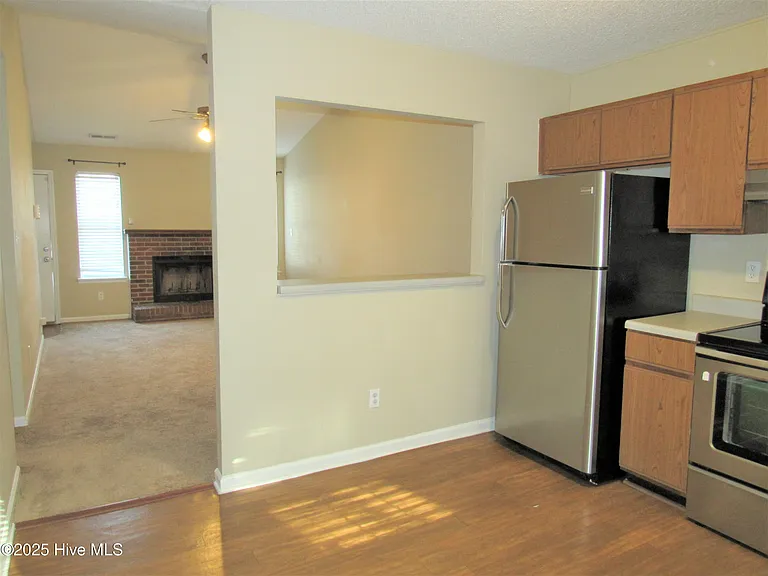 108 Glenside Ct — Photo 10