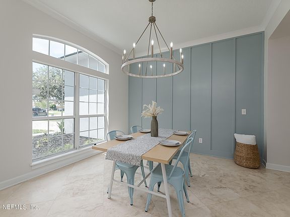 4th image of 13849 BREAKSEA Court