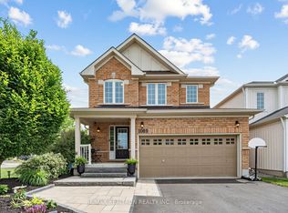 1089 Edward Bolton Cres, Oshawa, ON L1K 0T7