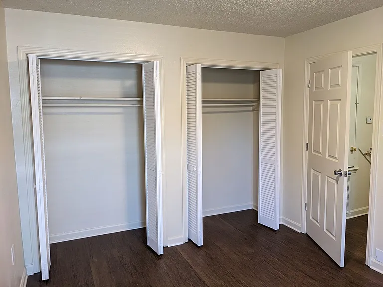 8316 Innovation Park Dr — Photo 15