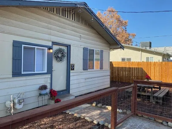 453 S Kaweah Ave, Exeter, CA 93221