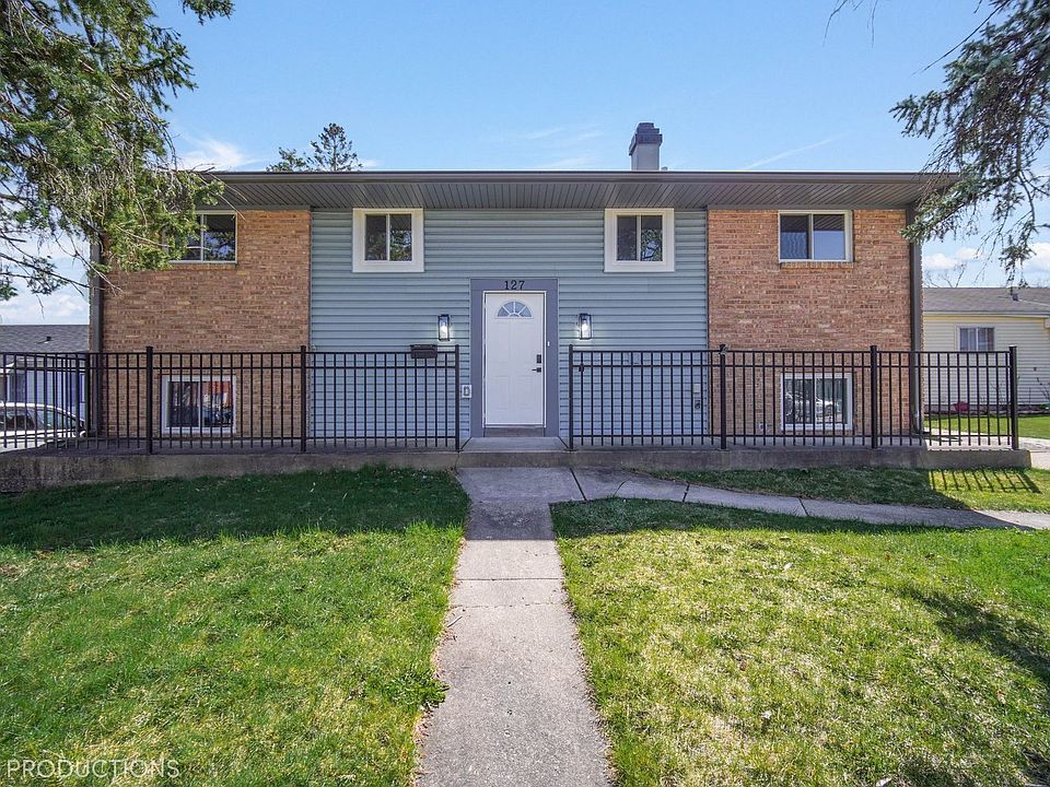 1st image of 127 Windsor Ln