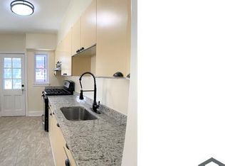 95 Kentway, Baltimore, MD 21222