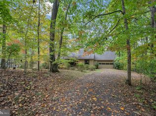 131 Larkspur Ln, Locust Grove, VA 22508