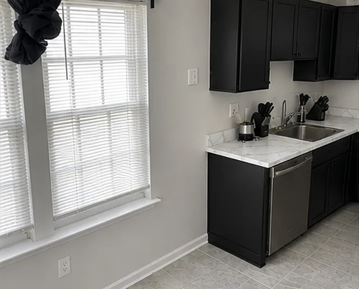 777 Sir Raleigh Dr — Photo 4