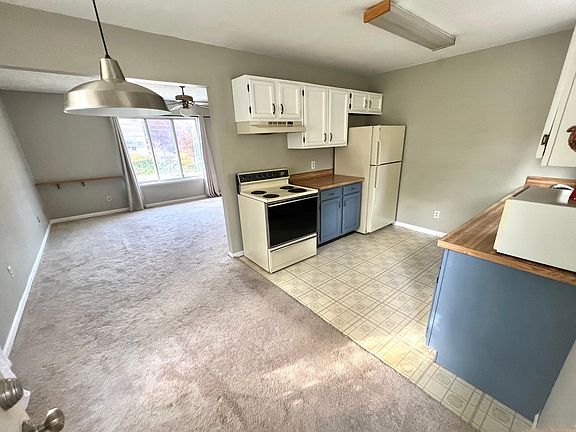 4th image of 1449 Veterans Dr