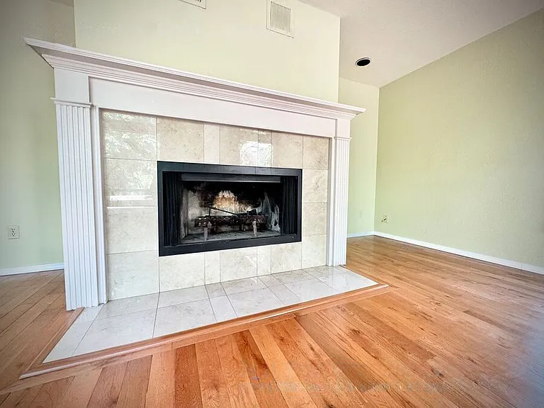 14124 Phinney Ave N — Photo 7