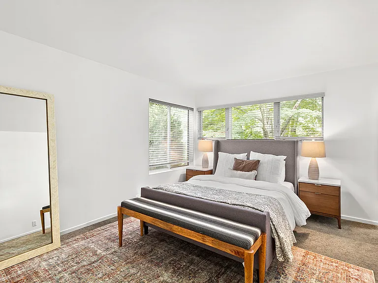 4 Foxglove Rd — Photo 8