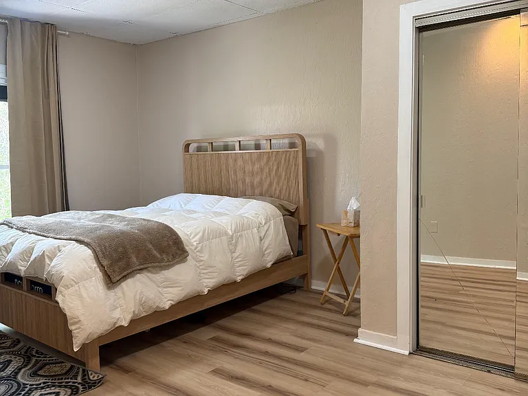 6907 Hamilton Ave — Photo 9