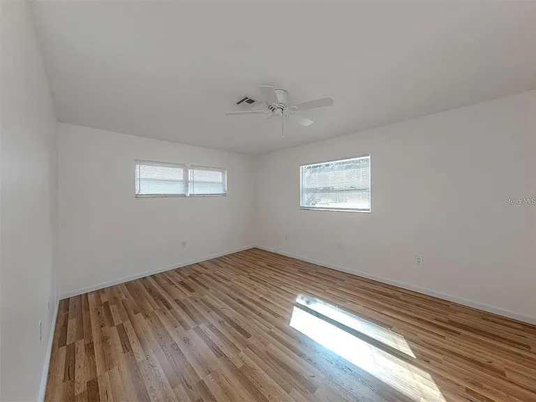 1215 Mango Ave — Photo 13